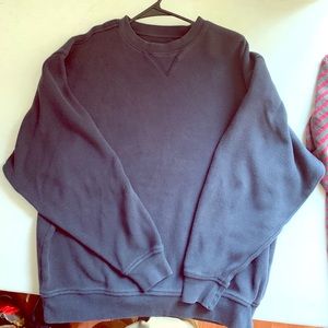 Cutter & buck crew neck sweatshirt! Cozy!